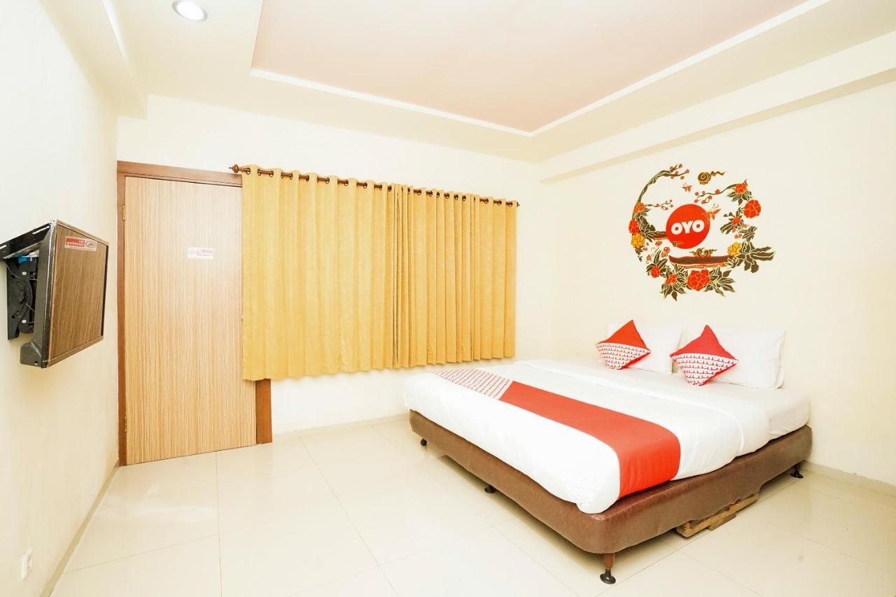 Reddoorz @ Panglima Sudirman Hotel Surabaya Exterior photo